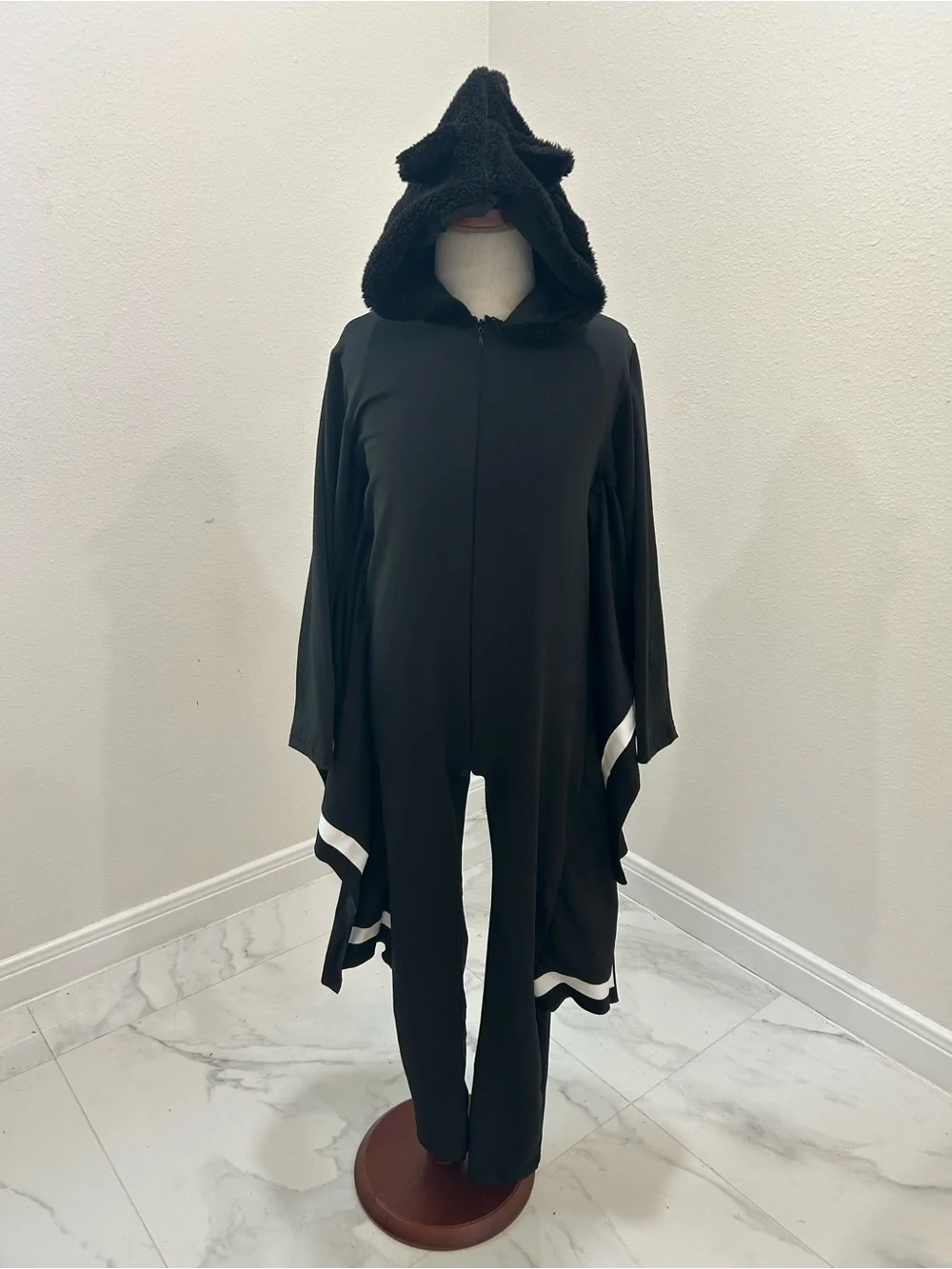 Bat Kids Halloween Costume Hoodie with Winged Cape, Size Small